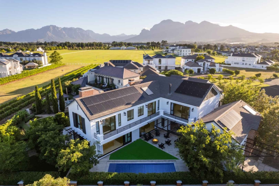 4 Bedroom Property for Sale in Val De Vie Estate Western Cape